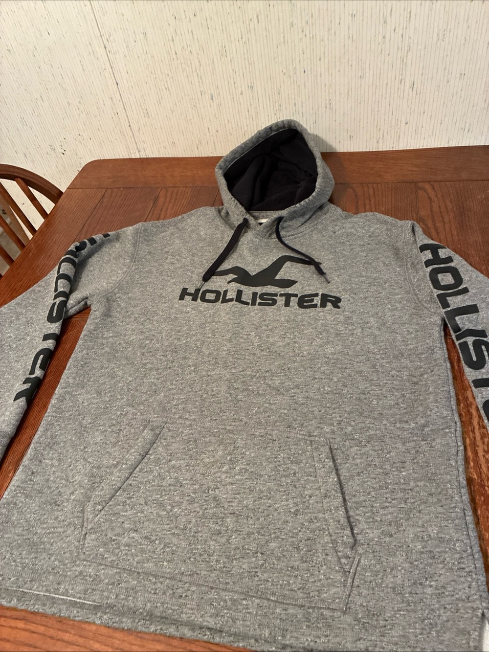 Hollister California Hoodie Men’s XL Gray Sweatshirt Logo Long Sleeve Pullover